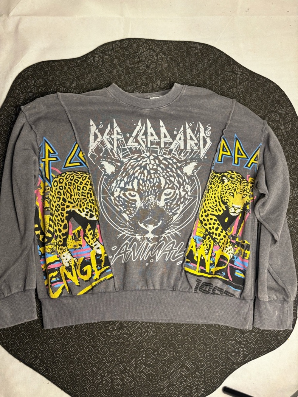 NIRVANA Gray Graphic Turtleneck Sweater with Yellow & Blue Leopard Prints